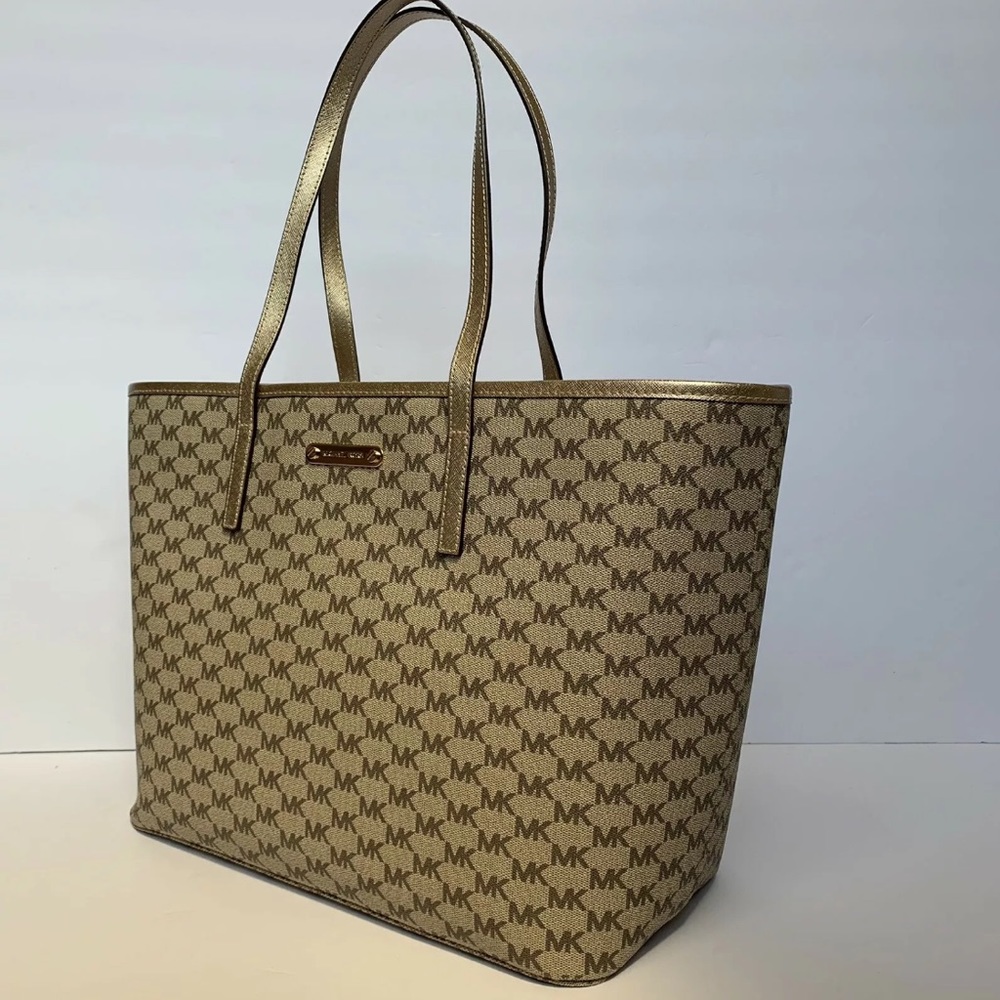 MICHAEL KORS EMRY Pale Gold Large Top Zip Tote - Picture 3 of 12